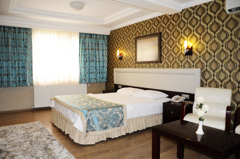 Ronax Hotel Büyükçekmece Exterior foto