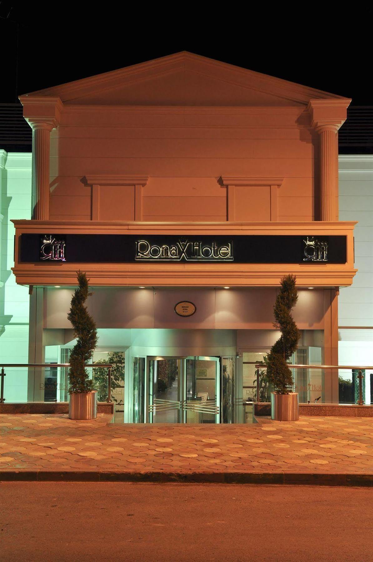 Ronax Hotel Büyükçekmece Exterior foto